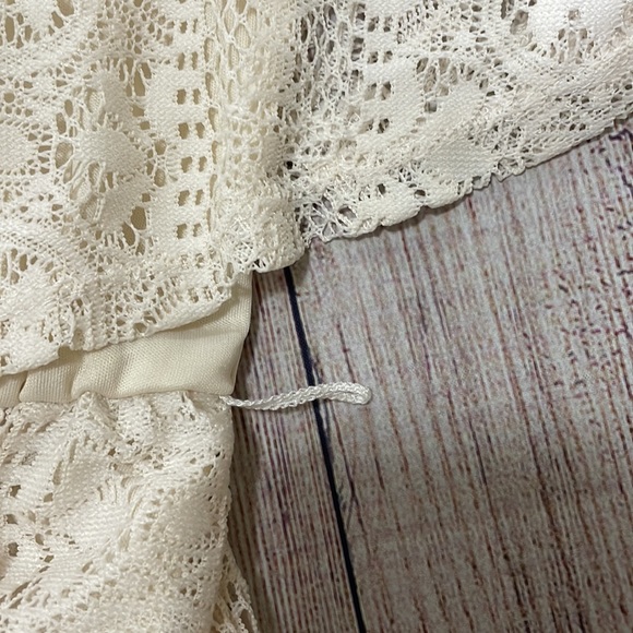 🌸 Clearance! 🌸 Rue 21 Cream Lace Spaghetti Strap Mini Dress Size Medium - Picture 6 of 9